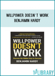 We rely on willpower to create change in our lives...but what if we're thinking about it all wrong? In Willpower Doesn't Work, Benjamin Hardy explains that willpower is nothing more than a dangerous fad - one that is bound to lead to failure. Instead of "white-knuckling" your way to change, you need to instead alter your surroundings to support your goals. This book shows you how.
